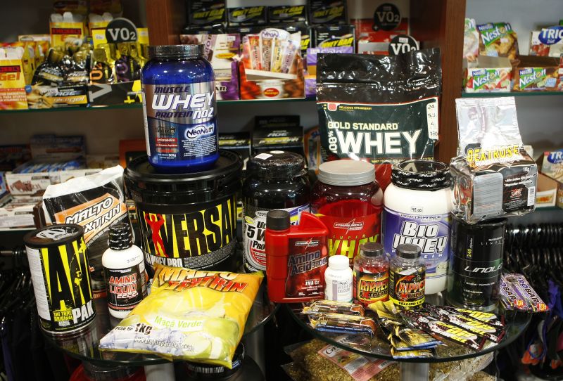 Anvisa monitorou 30 marcas neste ano. Só sete produtos apresentaram resultados satisfatórios | Hugo Harada/ Gazeta do Povo