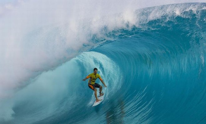 Gabriel Medina derrotou o americano Kelly Slater na decisão da etapa do Taiti do Circuito Mundial de Surfe | Kirstin / ASP