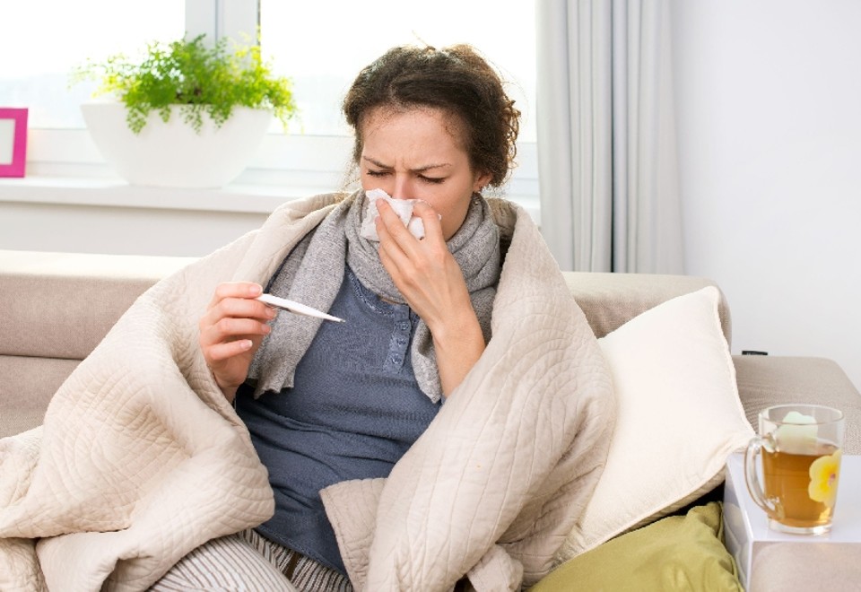 A principal dica para reconhecer a gripe é a ocorrência de febre | Anna Subbotina/Bigstock