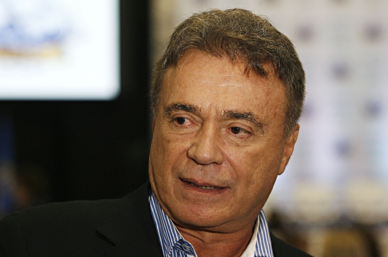 Alvaro Dias pediu licença para se dedicar à campanha e evitar comentários dos adversários | Josué Teixeira/ Gazeta do Povo