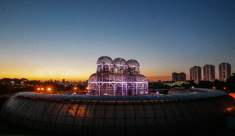 Prefeitura acredita que Copa do Mundo influenciou o desinteresse pela adoção do Jardim Botânico | Daniel Castellano/Gazeta do Povo