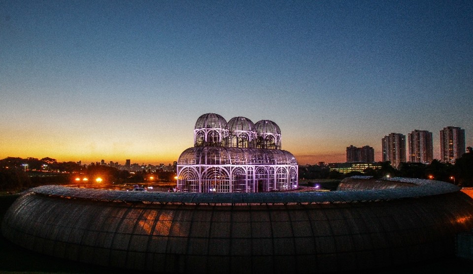 Prefeitura acredita que Copa do Mundo influenciou o desinteresse pela adoção do Jardim Botânico | Daniel Castellano/Gazeta do Povo