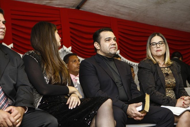 O deputado federal Marco Feliciano (PSC) também participou na Cidade Industrial de Curitiba (CIC) de um culto promovido pela ONG Anjos |