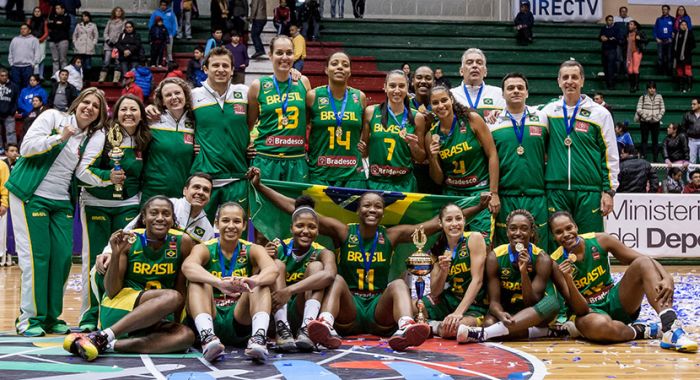 Seleção feminina de basquete comemora o título sul-americano | Samuel Vélez / FIBA Américas