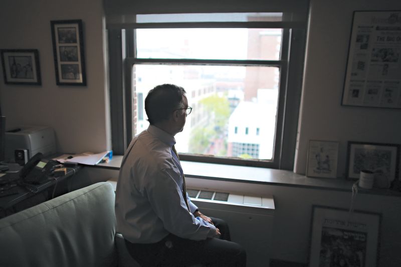 Pessoas que reservam algum tempo para pensar podem aumentar sua capacidade de sentir empatia e criar, mostram estudos | chang w. lee/the New York Times