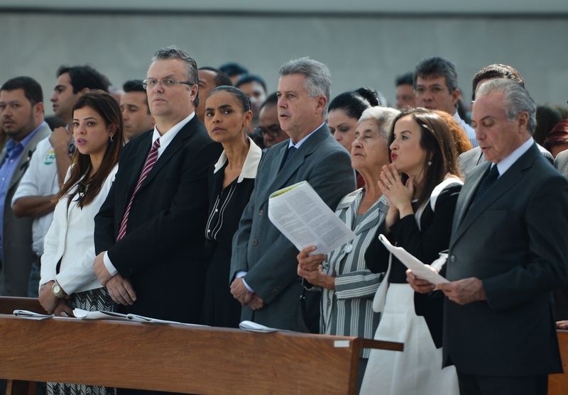 Vários políticos participaram da missa de sétimo dia de Eduardo Campos, em Brasília | Marcello Casal Jr./Agência Brasil