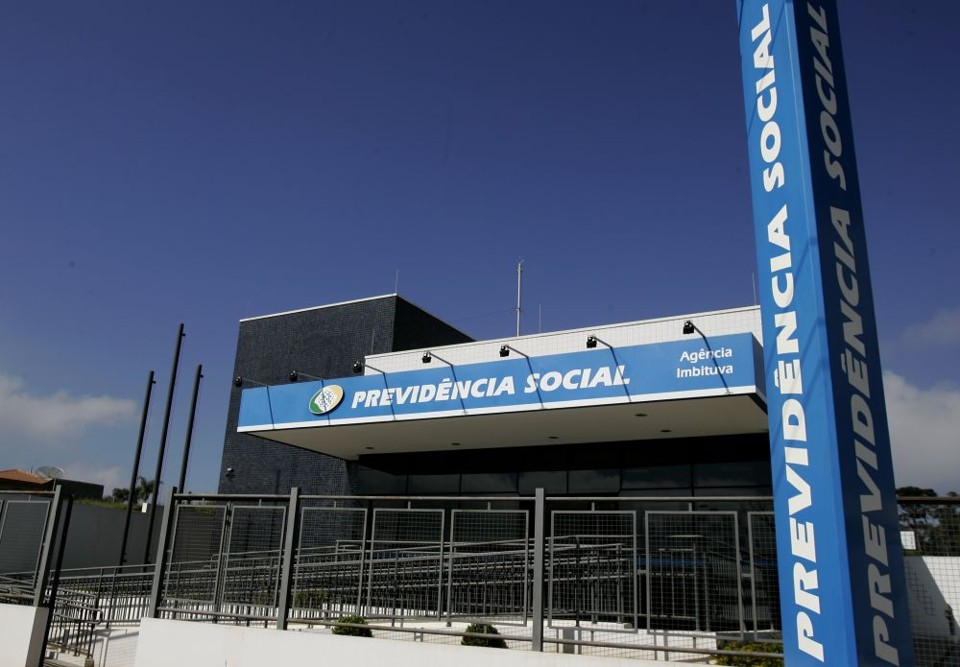 Valor gasto com a Previdência Social representa 0,8% do Produto Interno Bruto (PIB). | Agência Gazeta do Povo/ Josué Teixeira
