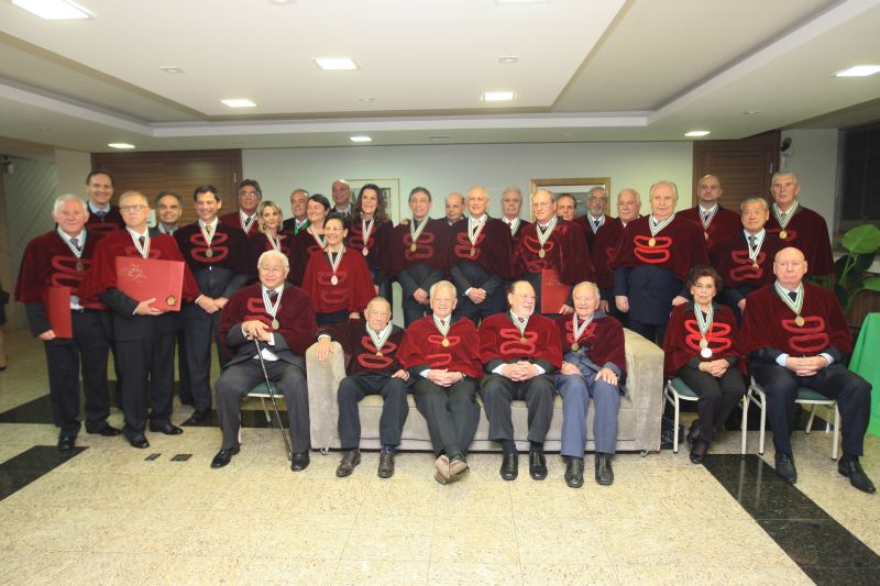 Para fazer parte da Academia Paranaense de Odontologia é necessário ser destaque na profissão ou na comunidade | Ivonaldo Alexandre / Agência de Notícias Gazeta do Povo