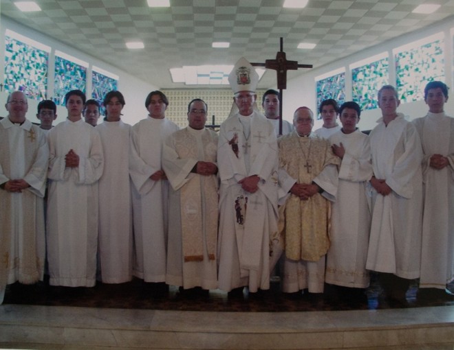 O então arcebispo de Curitiba, Dom Moacyr Vitti participa de celebração no Seminário São José | 