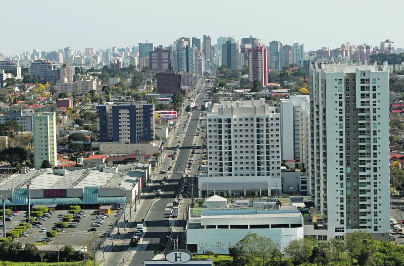 Prédios novos no Boa Vista: bairros da região passam por processo de verticalização e aumento da oferta de serviços | Antônio More/ Gazeta do Povo