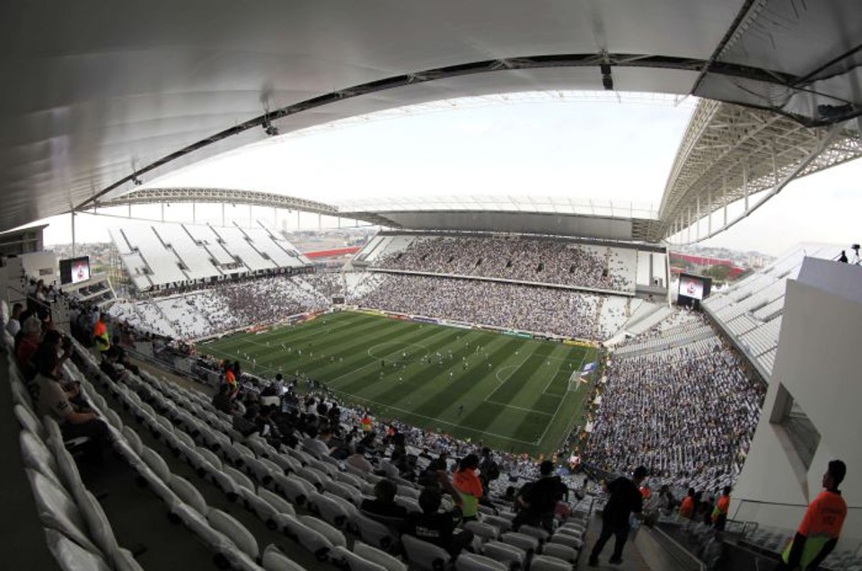 Corinthians quer que a torcida para de gritar "bicha" para os goleiros adversários no Itaquerão | Reuters