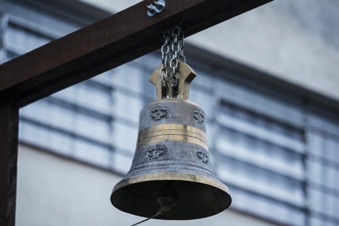 Detalhe de sino, na parte externa do seminário | 