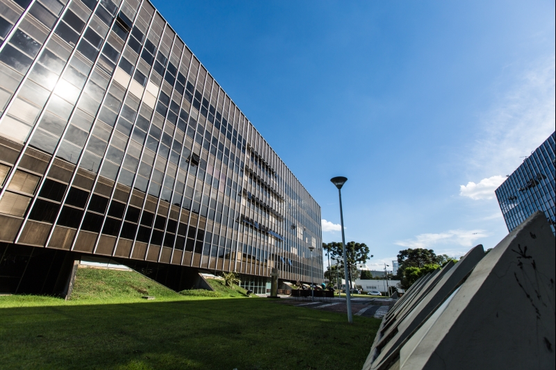 Sede do MP: impacto anual do auxílio-moradia é de R$ 27,6 milhões aos cofres públicos | Brunno Covello/ Gazeta do Povo