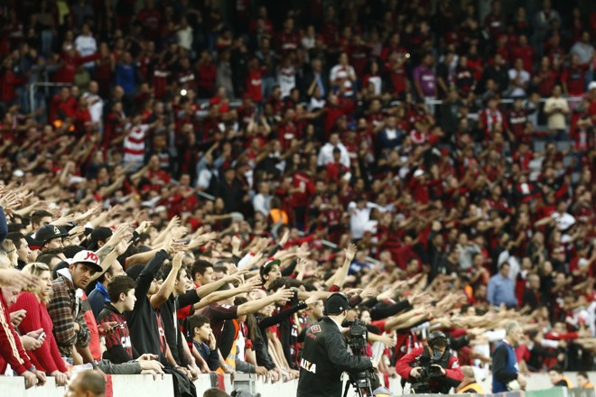 Torcida embalou a equipe em busca de vitória após três derrotas | 