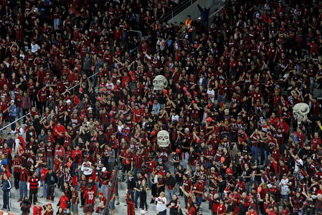 Torcida atleticana compareceu em peso no retorno à Arena | 