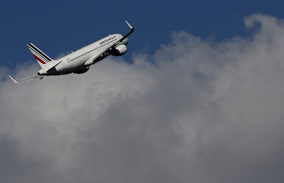 Aérea já havia confirmado cancelamentos de 12 voos em cidades brasileiras, entre segunda e quarta-feira passadas | REUTERS/Christian Hartmann