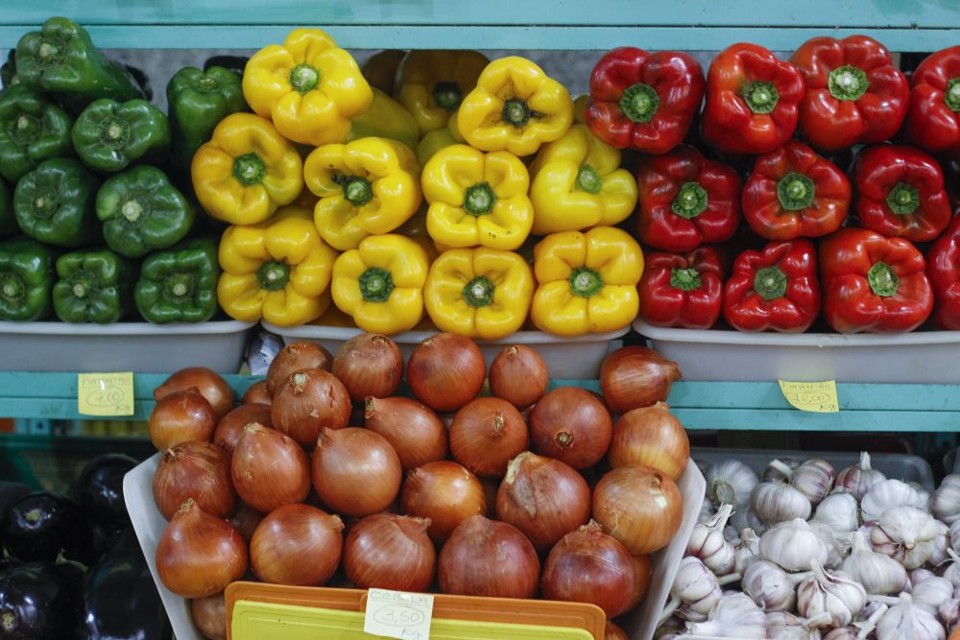 Segundo FGV, o grupo Alimentação passou de uma queda de 0,25% para alta de 0,13% em agosto. | Agência Gazeta do Povo/ Daniel Castellano