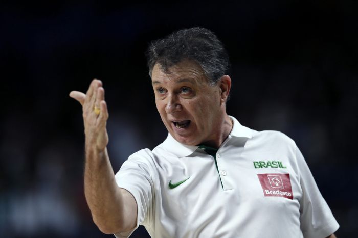 Vitória sobre a Sérvia na primeira fase não ilude o técnico do Brasil, Rubén Magnano | EFE