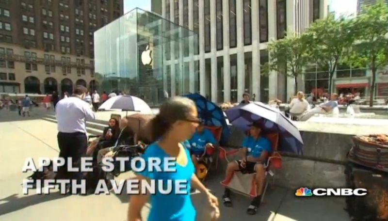 Clientes aproveitam expectativa com novo lançamento da Apple para buscar publicidade gratuita | Reprodução/CNBC