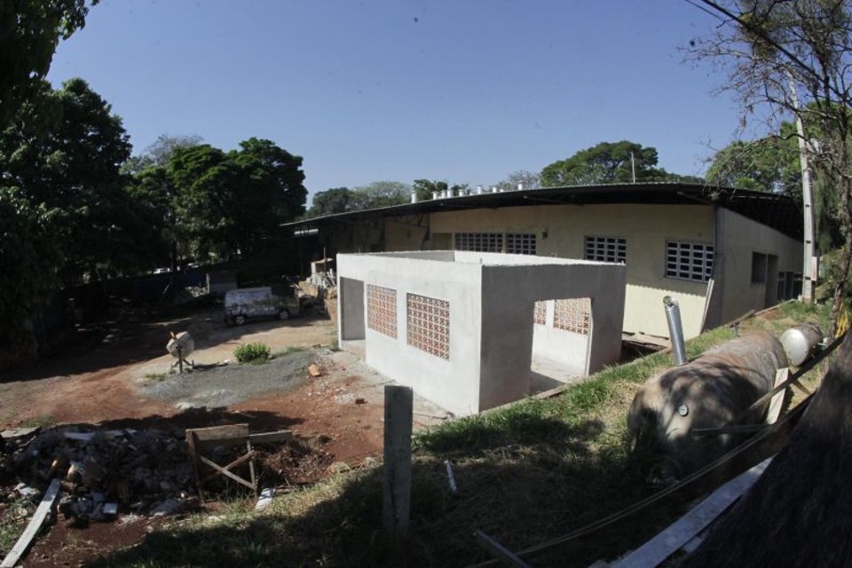 Obra no restaurante universitário da UEM: economia de R$ 535 mil com fiscalização | Walter Fernandes/ Gazeta do Povo