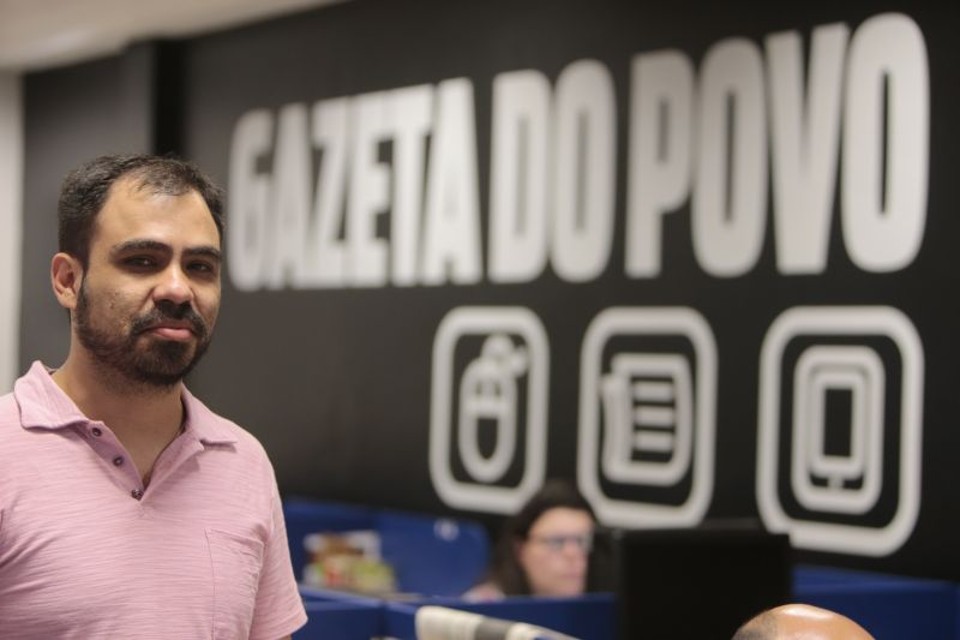 O artista gráfico Robson Vilalba foi anunciado nesta terça-feira como vencedor do Prêmio Vladimir Herzog de Anistia e Direitos Humanos, um dos mais importantes prêmios do jornalismo brasileiro | CESAR MACHADO / Gazeta do Povo