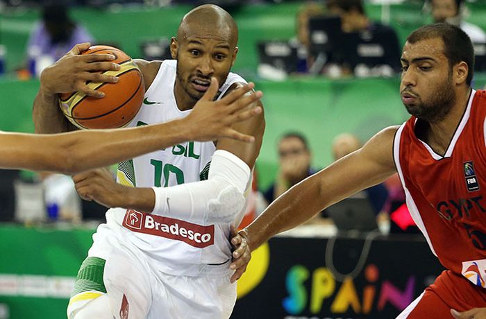 Leandrinho foi o cestinha do Brasil com 22 pontos na vitória sobre o Egito | Divulgação CBB