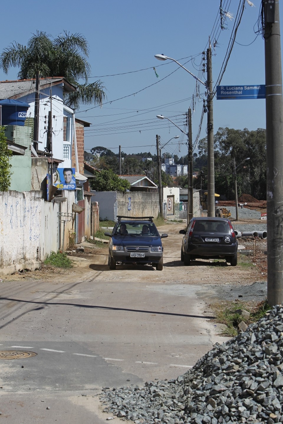 Média nacional de inadimplência do IPTU vai a 50% em algumas cidades: infraestrutura padece | Antônio More/Gazeta do Povo