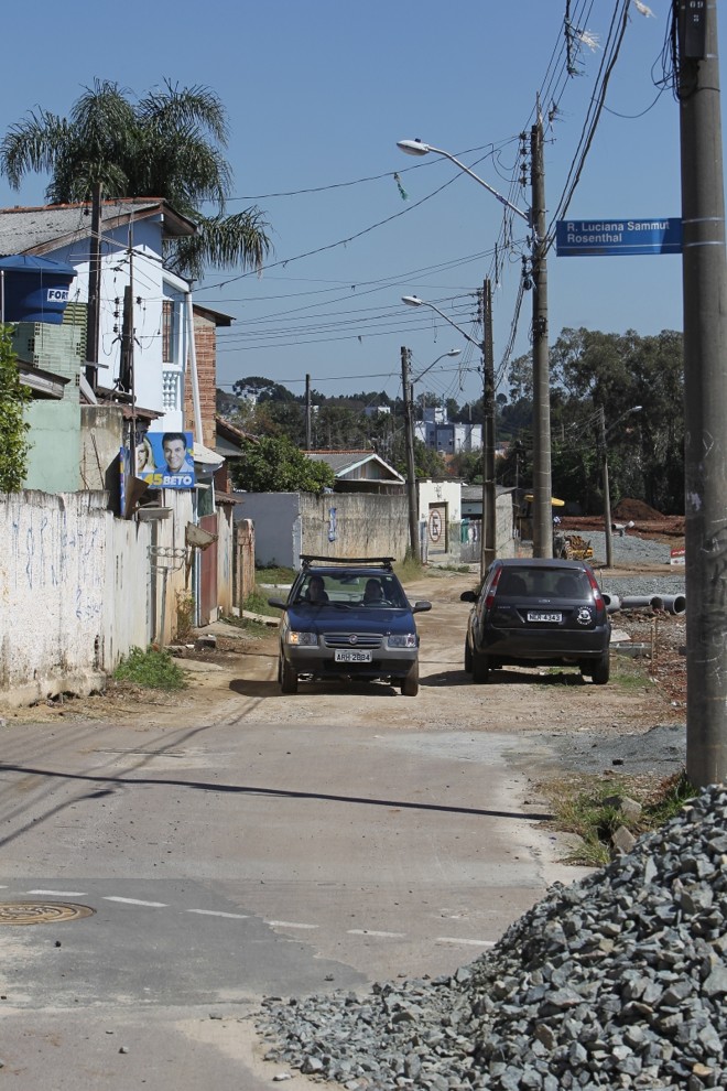 Média nacional de inadimplência do IPTU vai a 50% em algumas cidades: infraestrutura padece | Antônio More/Gazeta do Povo