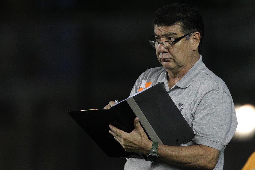 Joel Santana estreou com vitória em sua quinta passagem no Vasco | Marcelo Sadio/Vasco