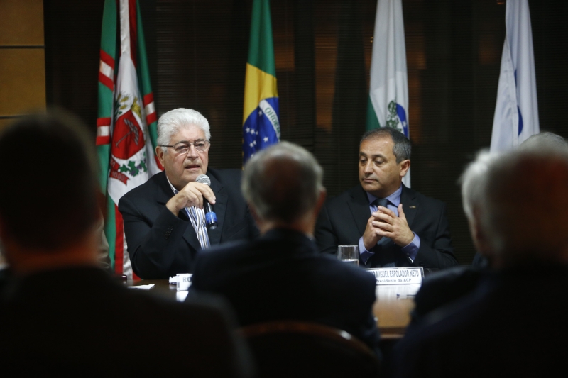 Requião: críticas a Richa | Albari Rosa/ Gazeta do Povo