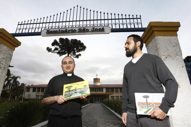 Padre Antônio e o editor Victor Augusto Graciotto | 
