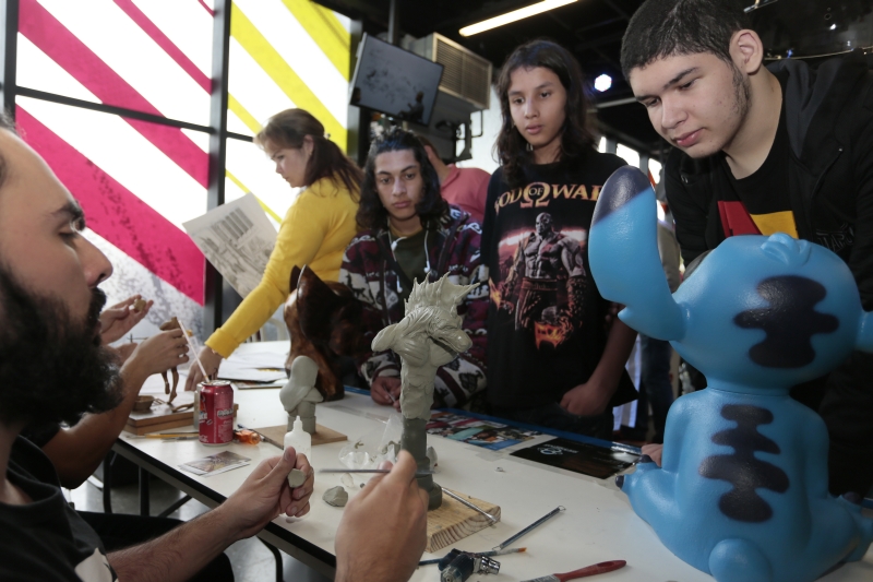 Uma das 37 oficinas a que o público teve acesso na Gibicon 2: experiência bem-sucedida | César Machado/Gazeta do Povo