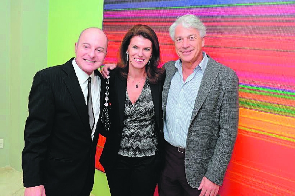 Expondo na Zilda Fraletti Galeria de Arte, que comemora 30 anos de atividade, o pintor Carlos Eduardo Zimmermann com DanieleLambach e Pedro Caron | Gerson Lima