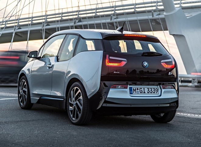 O i3 é alimentado por um motor elétrico de 170 cv e 25,5 kgfm de torque |