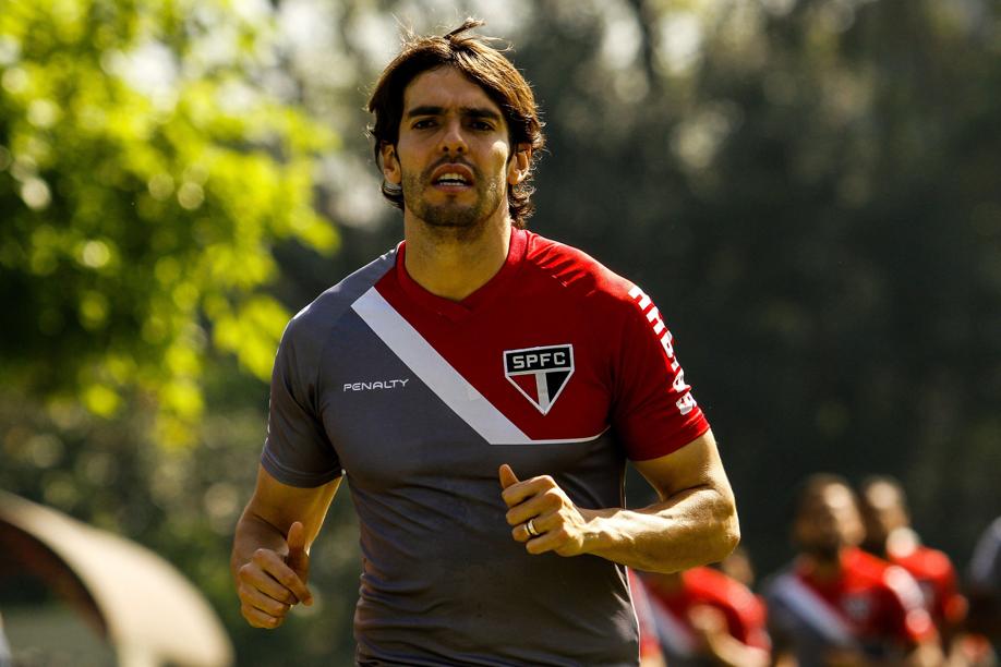 Kaká é o segundo atleta mais seguido no Twitter em todo o mundo | Ale Viana / Folhapress