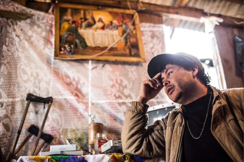 Eroni Firmino da Luz (33), pequeno agricultor em Cruz Machado | Brunno Covello/ Gazeta do Povo