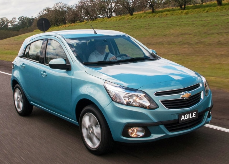 Lançado em 2009, Agile acabou canibalizado pelo Chevrolet Onix | Fotos: Chevrolet/Divulgação