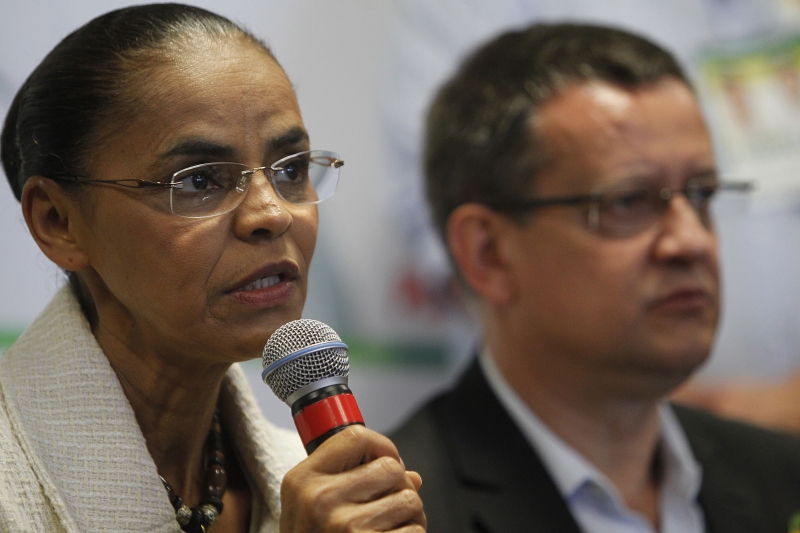 Marina criticou duramente o governo Dilma e negou que vá acabar com programas sociais | Jonathan Campos/ Gazeta do Povo