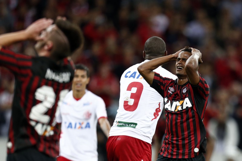 Jogadores do Atlético lamentam desclassificação na Copa do Brasil | Albari Rosa / Gazeta do Povo