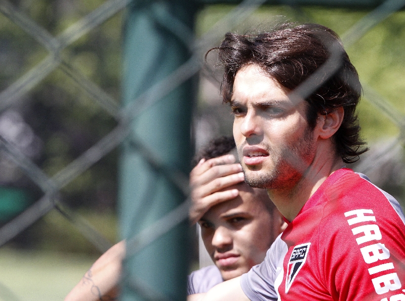 Kaká cumpre suspensão automática e desfalca o São Paulo no jogo com o Coritiba | Reginaldo Castro/ Folhapress
