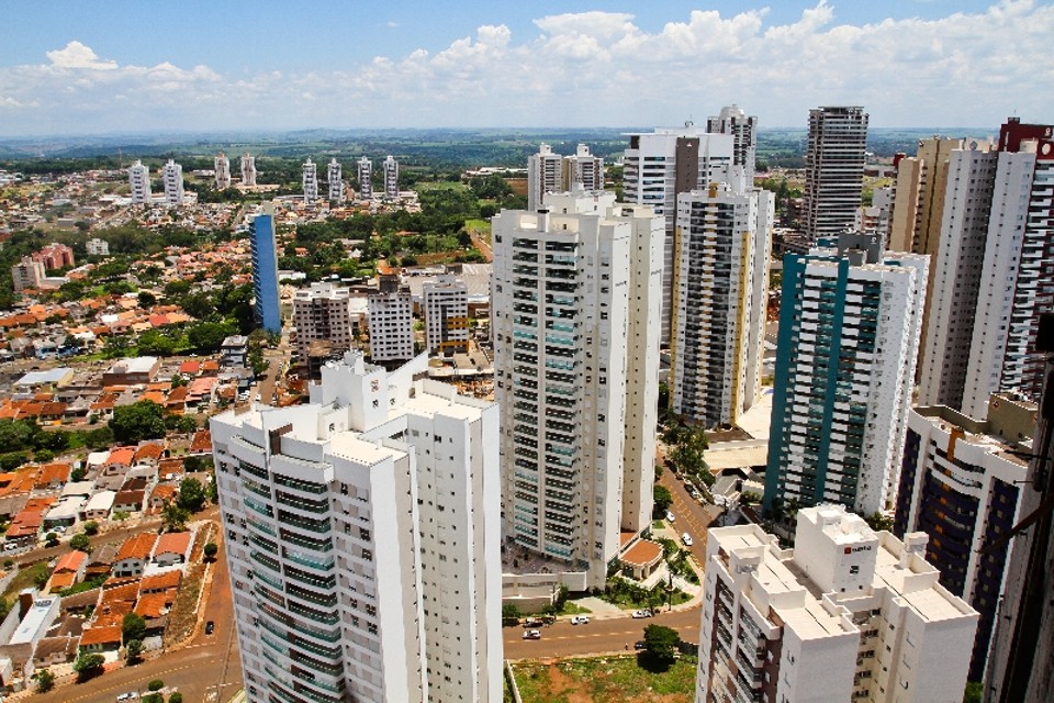 Panorâmica de Londrina: reajuste do IPTU estacionou em 2001, com prejuízos para a cidade polo do Norte do Paraná | Roberto Custódio/Jornal de Londrina