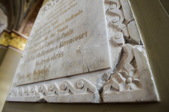 Placa de inauguração da catedral, detalhe | 