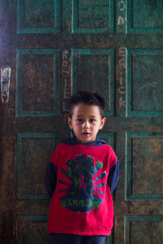 A partir do 5º ano, para estudar moradores de Itaquanduva precisam de transporte escolar marítimo para chegar à escola |