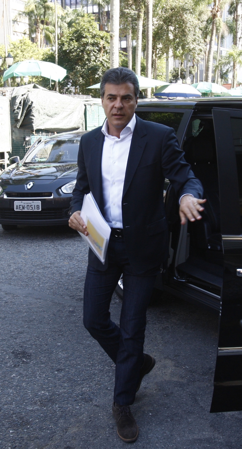 Richa, por ora, faz campanha nos horários de folga | André Rodrigues/ Gazeta do Povo