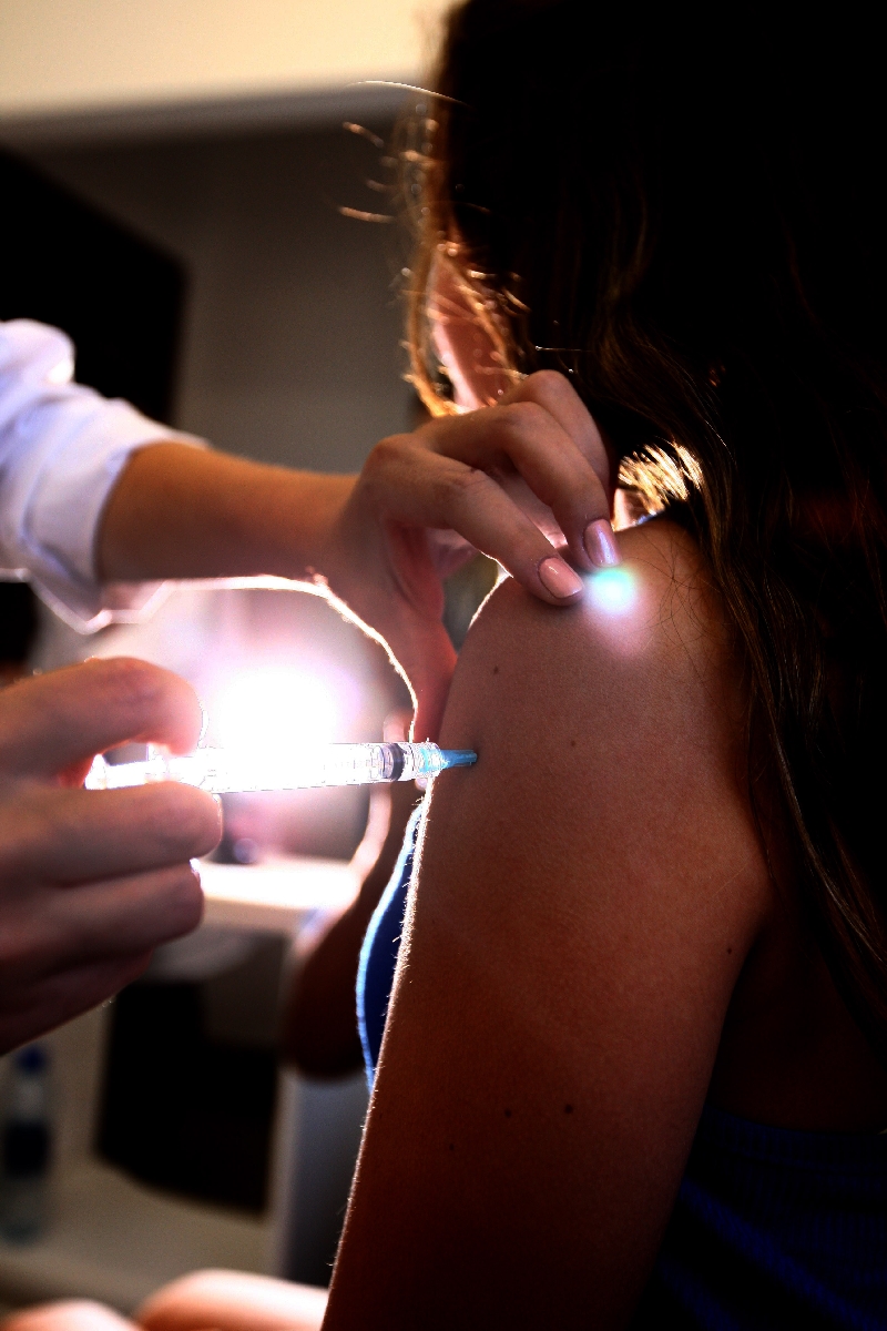 Vacina protege contra lesões do colo do útero | Ivonaldo Alexandre/ Gazeta do Povo