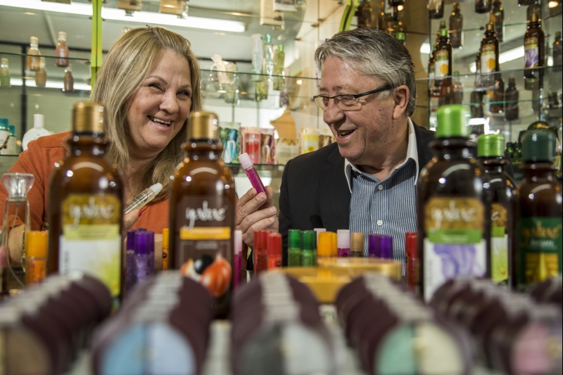 Evelize e Ivo Machado, da Natuphitus: O cosmético é, em grande parte, como a informática. Sempre há novos lançamentos e as empresas, para se manterem, precisam, em algum momento, estar à frente das outras |