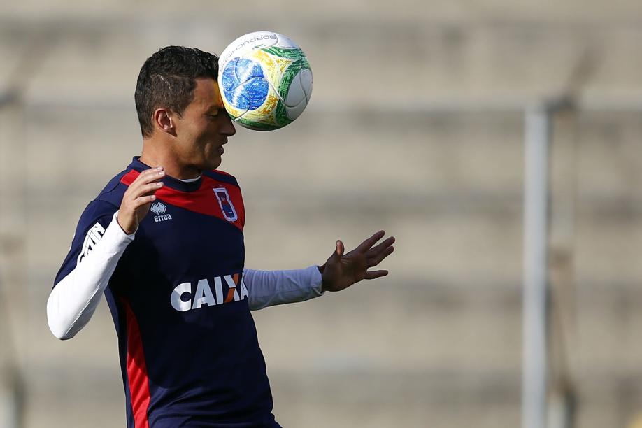 Gustavo precisará tranquilizar os garotos no Atlético | Felipe Rosa / Tribuna