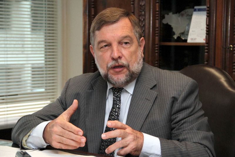 O secretário de Educação e vice-governador Flávio Arns | José Fernando Ogura / Vice-Governadoria do Paraná / Divulgação