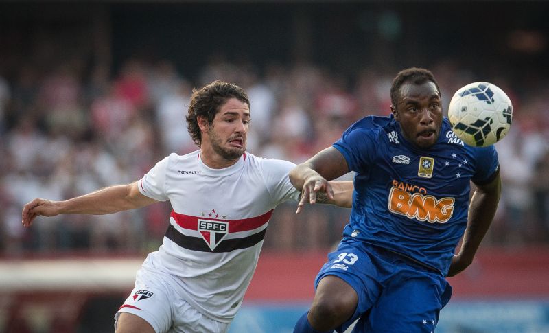 São Paulo e Cruzeiro estão no caminho da dupla Atletiba nesta quarta | Ricardo Nogueira / Folhapress