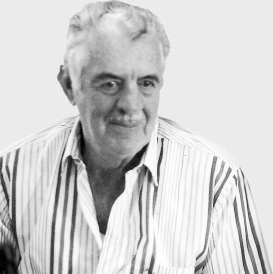 Um | Arquivo da família